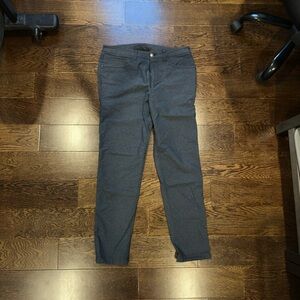 ABC Slim-Fit 5 Pocket Pant 28"L
Warpstreme